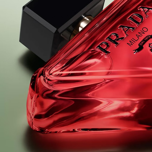 Prada Paradoxe Radical Essence Eau De Parfum 50ml - perfumeuk.co.uk