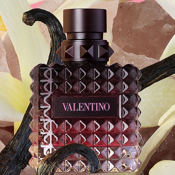 Valentino Donna Born In Roma Intense EDP 30ml - perfumeuk.co.uk