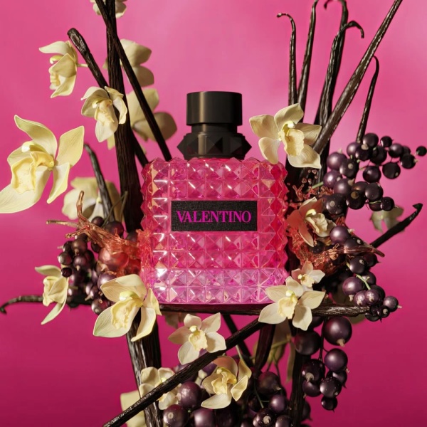Valentino Donna Born In Roma Extradose EDP 50ml - perfumeuk.co.uk